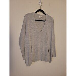 Aritzia Babaton Baylor Grey V-neck Dropped Shoulder Oversized Sweater Sz XS